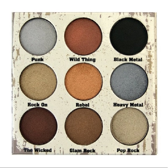 🔥SALE🔥Crown Pro Glam Metals Eyeshadow Palette - Picture 3 of 7
